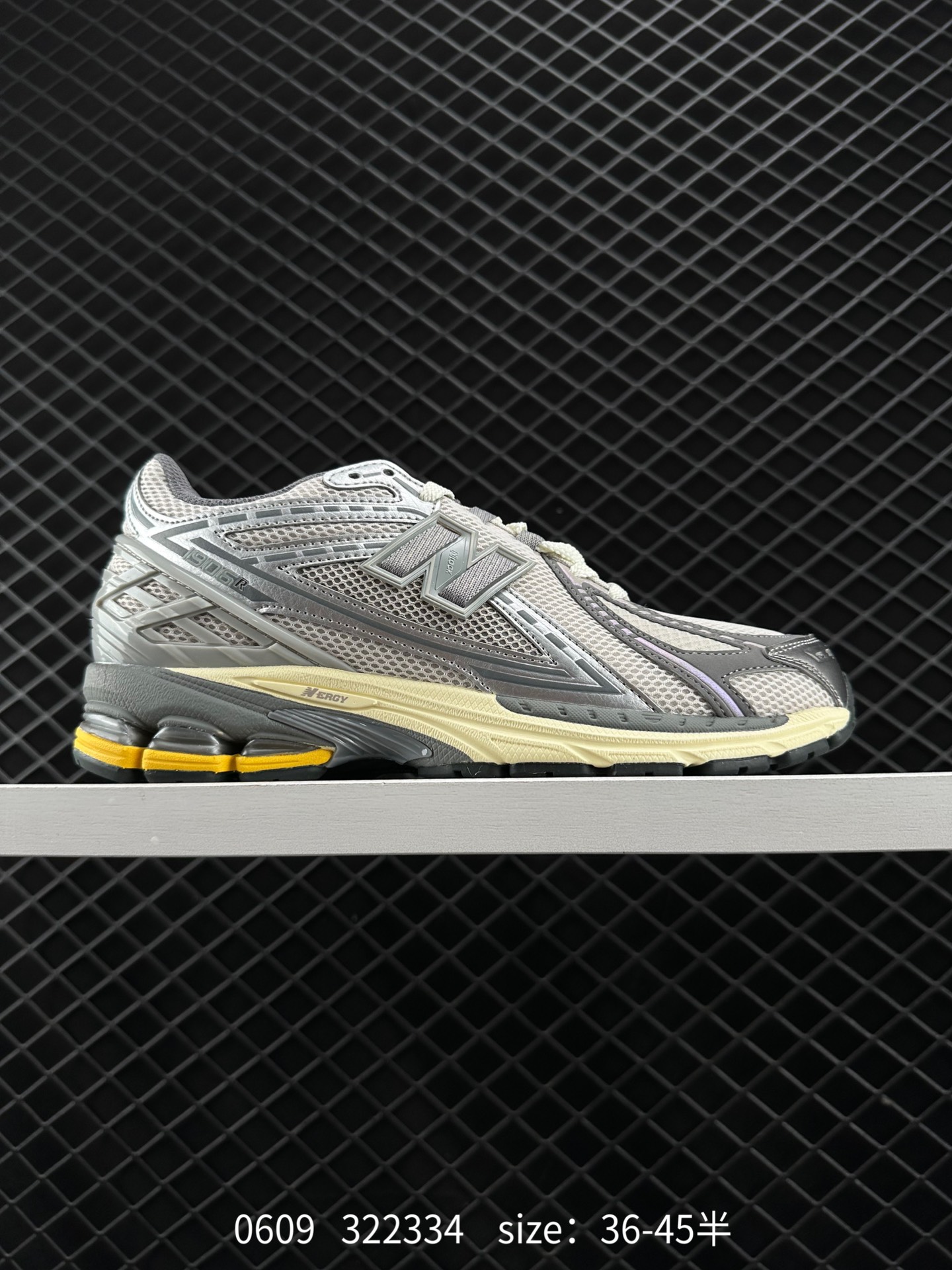 New Balance M1906R New Balance M1906R